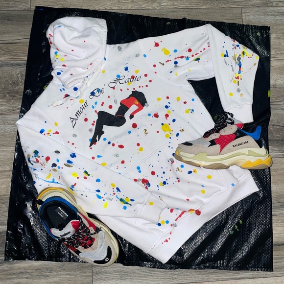 Balenciaga Triple S - Picture 2 of 3